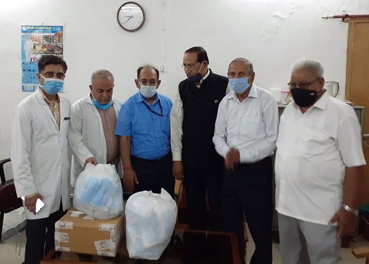 Sanitizers and Masks presented to SMI Hospital on Doctor's Day